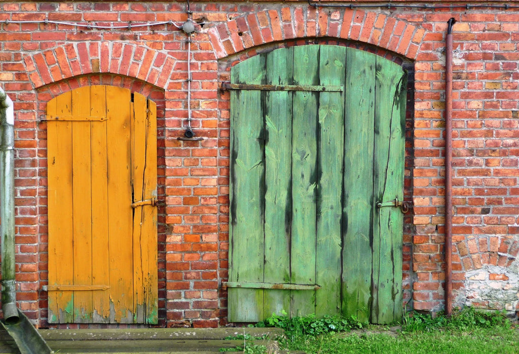 Yellow Green Door Red Brick Wall Backdrop for Photography HJ03168
